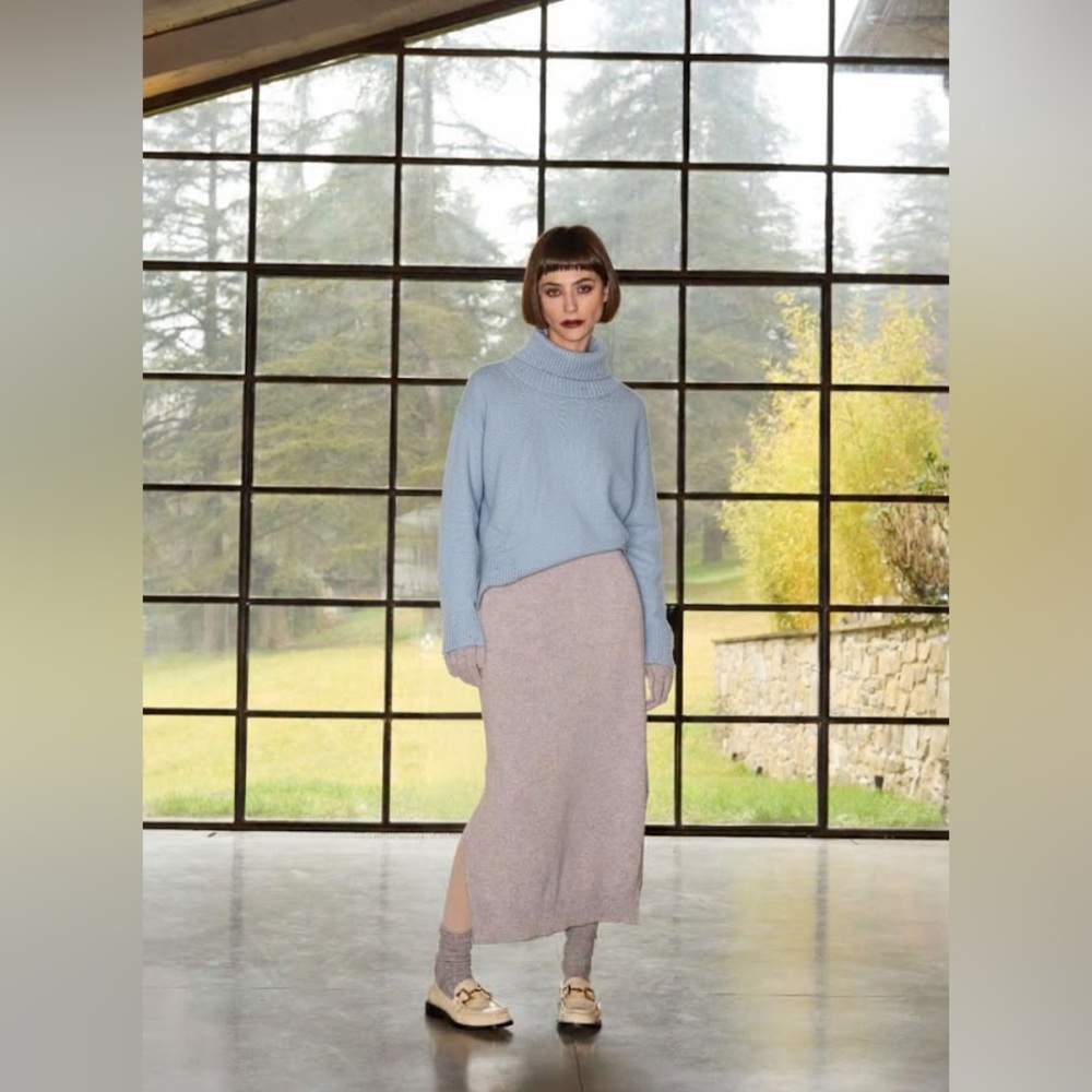 CALATURA ITALIA wool cashmere blend Women's Light Blue Turtleneck Sweater medium